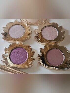 Blessed Beauty 5 Piece Magnetic Stackable Eye Shadow Set